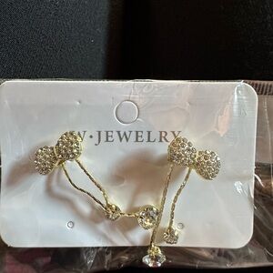 Elegant Gold Crystal Drop Earrings